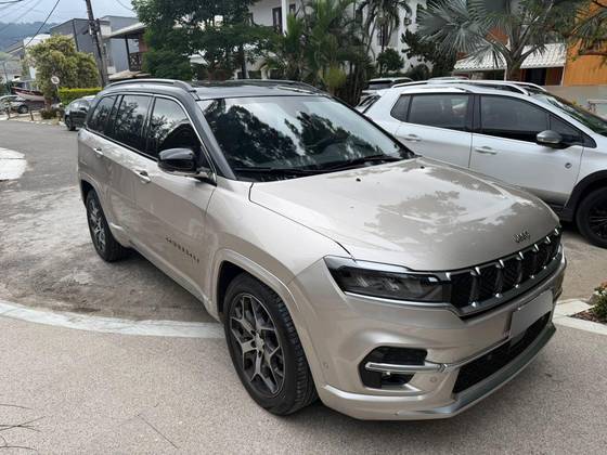 JEEP COMMANDER 1.3 T270 TURBO FLEX OVERLAND AT6